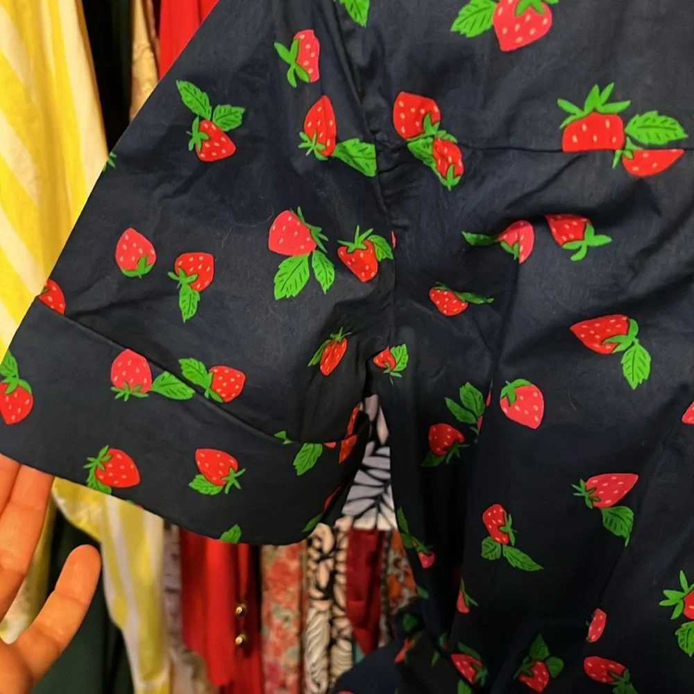 Kate Spade ♠️ strawberry shirt dress - Picture 11 of 14